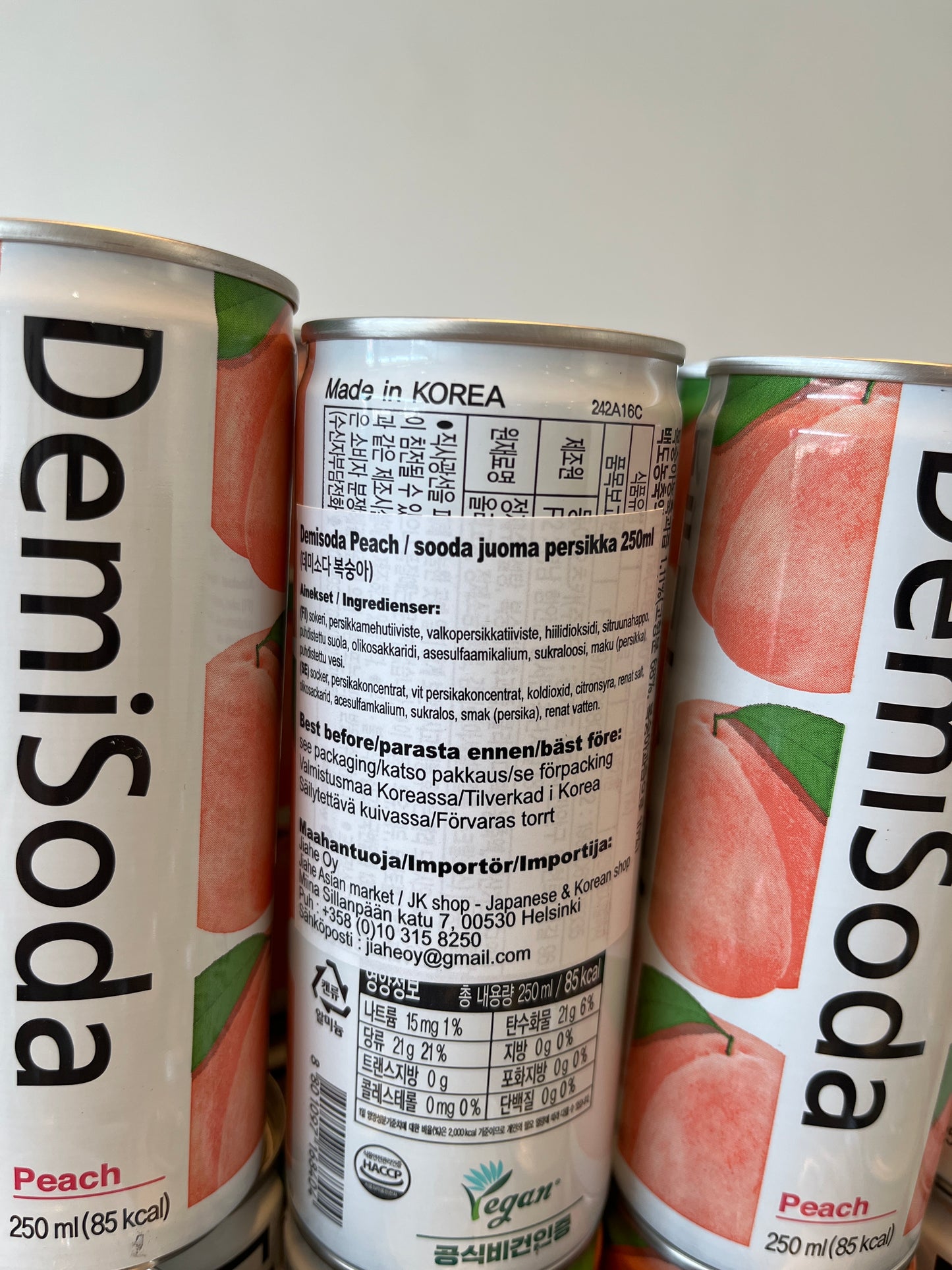 Dong-A Demisoda persikkamaku 250ml
