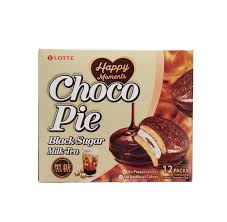 Lotte choco pie black sugar milk tea flavor 12p 336g / suklaapiirakka mustasokerimaitoteen maku