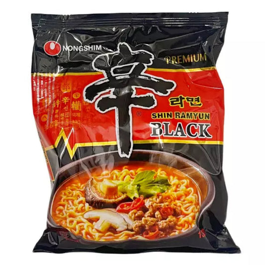 Nongshim Shin Black ramyun instant noodle soup 130g / nuudelikeitto Shin musta